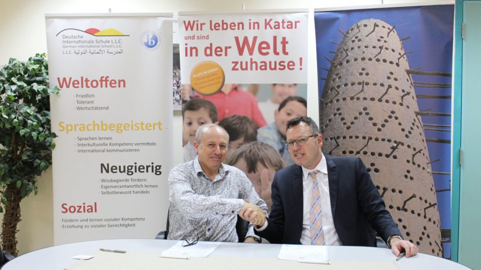 Signing of a Cooperation Agreement between German International School Doha  (DS) and STEM xplorers for Edutainment Services (STEM)